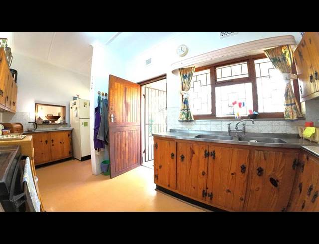 4 BEDROOM HOUSE FOR SALE IN SWEETWATERS